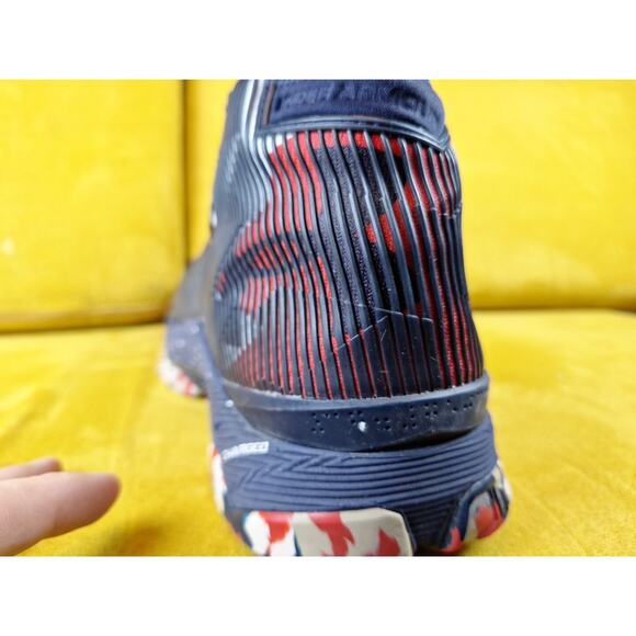 Steph Curry Under Armour 2.5 Shoes USA Charged Basketball Men’s Sz 12 main image 9